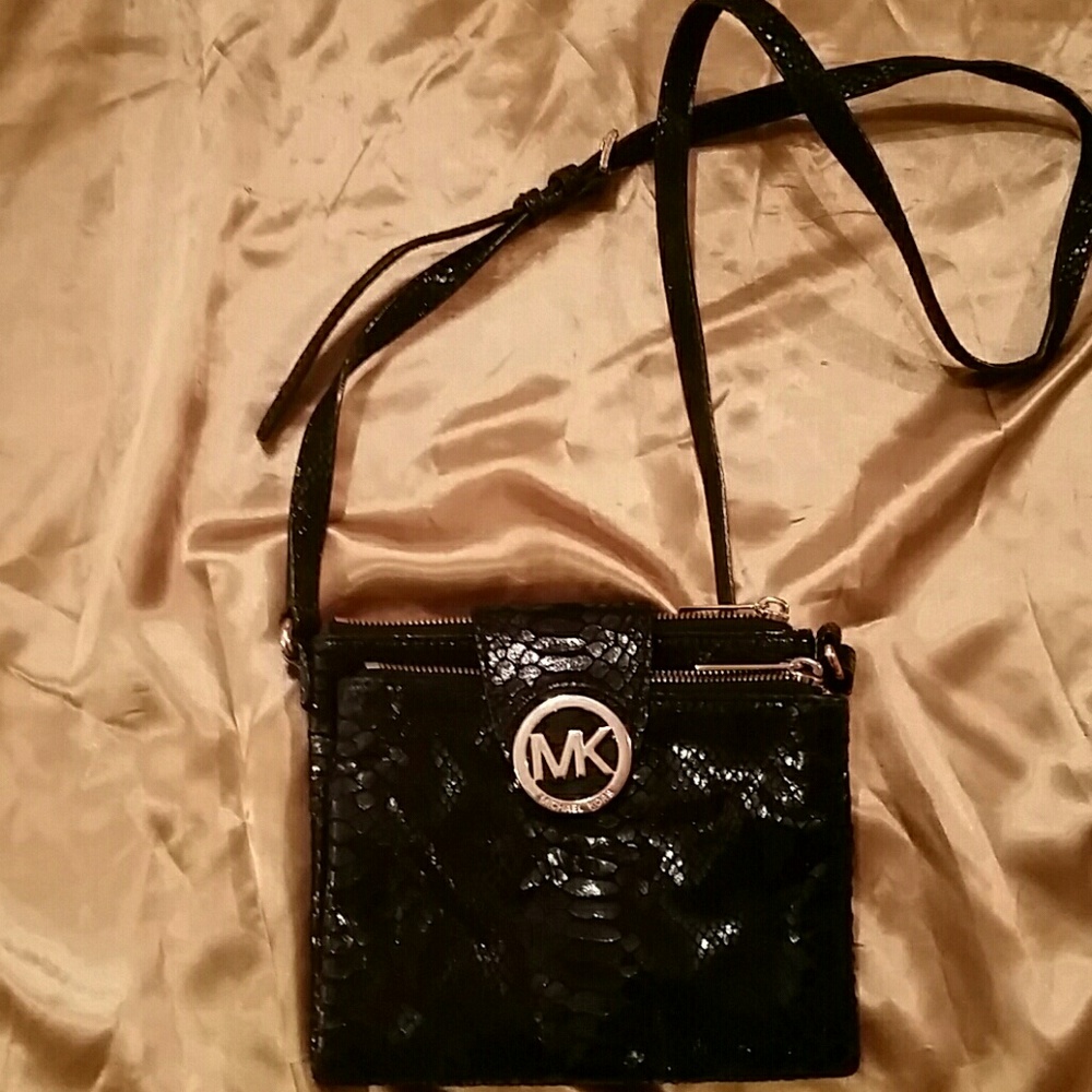 MICHAEL  KORS CROSSBODY